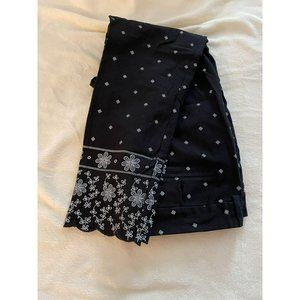 Old Navy Pixie pants black and white size 14